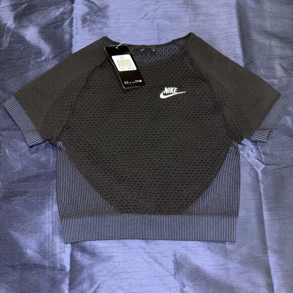 Women’s Nike Sweatsuit Short-Set-Large-Black - Picture 2 of 5